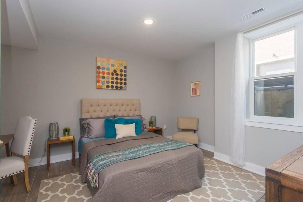 Pristine 3 Bdrm - Garage Parking - Close To Upenn Apartment